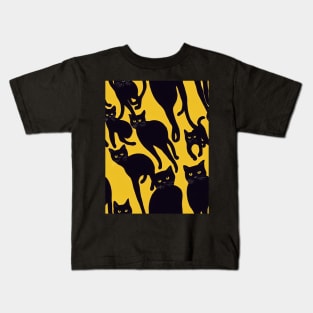 Black Cats for Cat lovers. Perfect gift for National Black Cat Day, model 9 Kids T-Shirt